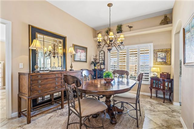 5680 Riverboat Circle SW, Vero Beach, FL 32968