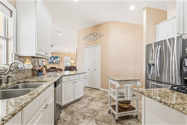 5680 Riverboat Circle SW, Vero Beach, FL 32968
