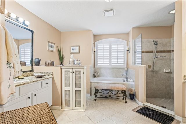 5680 Riverboat Circle SW, Vero Beach, FL 32968