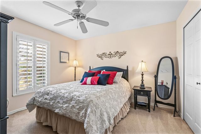 5680 Riverboat Circle SW, Vero Beach, FL 32968