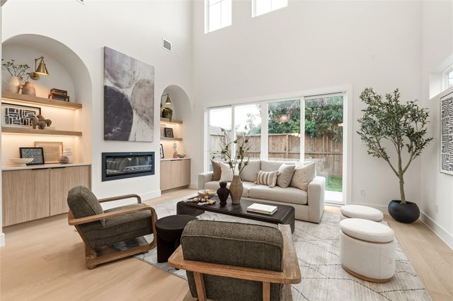 409 Walton Street B, Houston, TX 77009