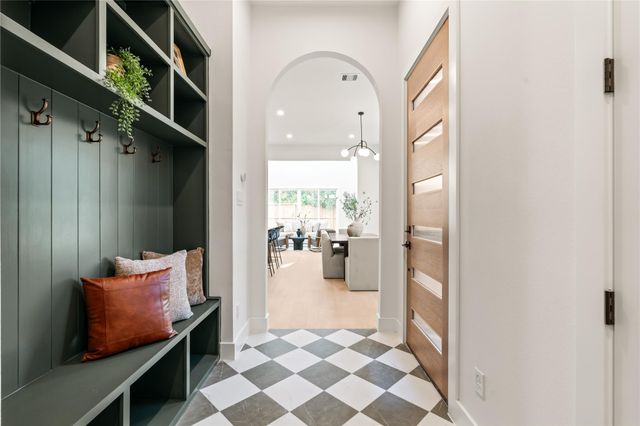 409 Walton Street B, Houston, TX 77009