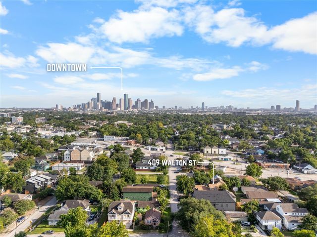 409 Walton Street B, Houston, TX 77009