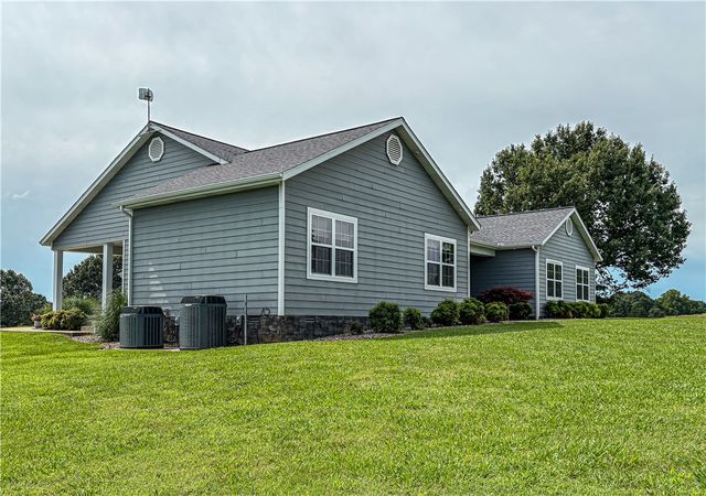 3888 Carole Lane, Harrison, AR 72601