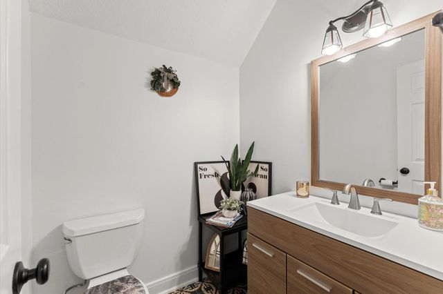 1002 Fairgate Drive, Houston, TX 77094