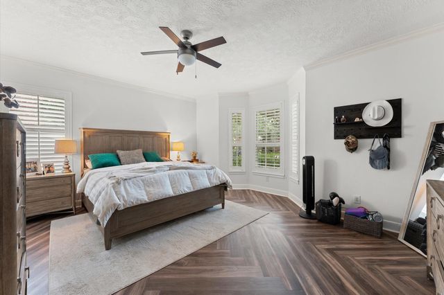 1002 Fairgate Drive, Houston, TX 77094