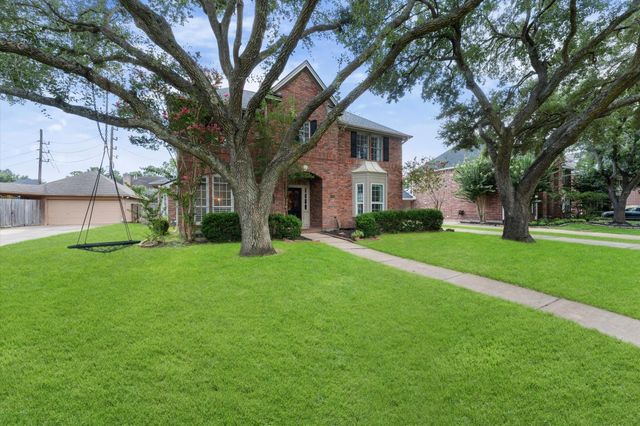 1002 Fairgate Drive, Houston, TX 77094