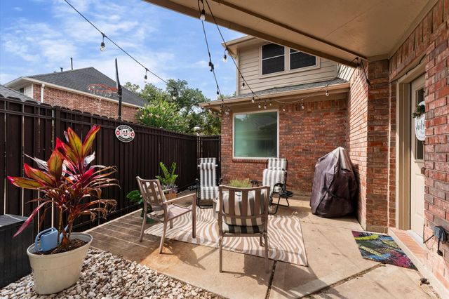 1002 Fairgate Drive, Houston, TX 77094