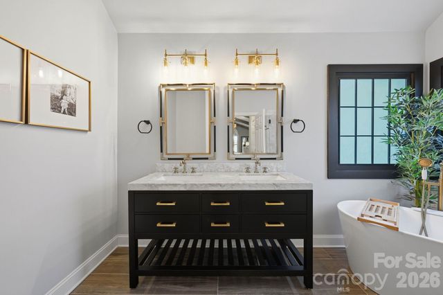 10138 Waterbrook Lane, Charlotte, NC 28277