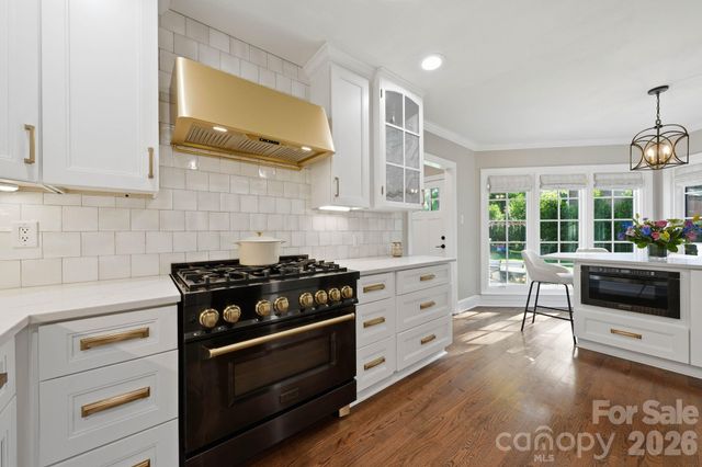 10138 Waterbrook Lane, Charlotte, NC 28277