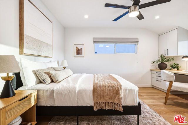 7954 Loma Verde Avenue, Los Angeles, CA 91304
