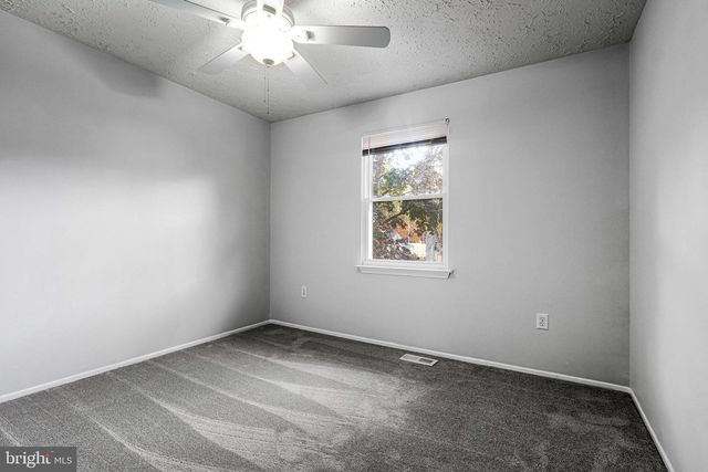 2415 YORK CT, Waldorf, MD 20602