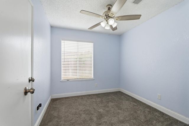 3100 Kounias Dr, Modesto, CA 95354