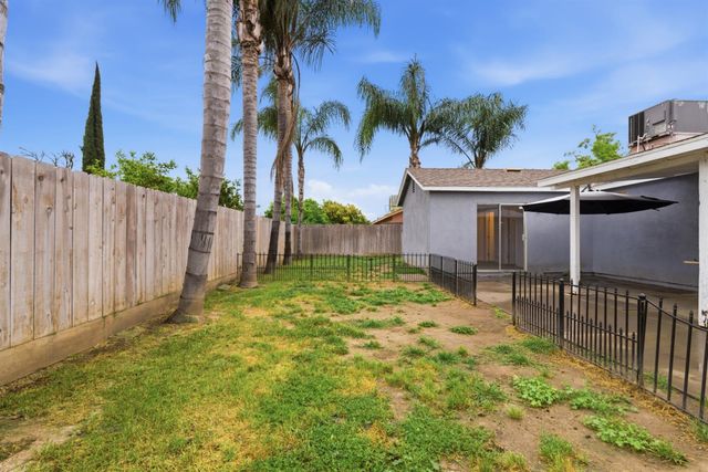 3100 Kounias Dr, Modesto, CA 95354