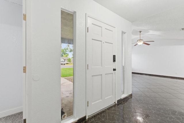 3100 Kounias Dr, Modesto, CA 95354