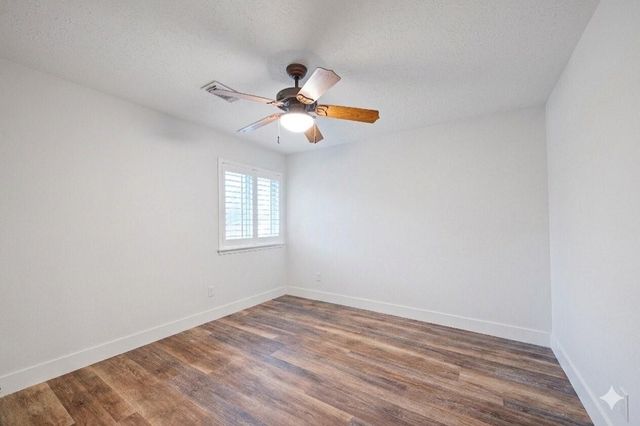 1514 Pine Ridge Lane, Pearland, TX 77581
