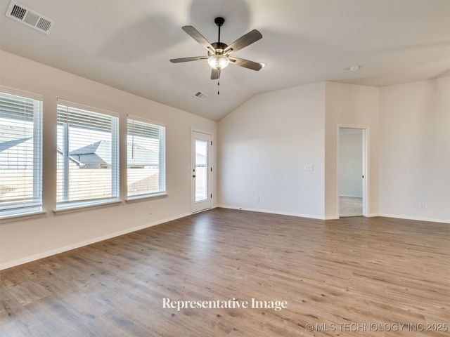 3400 E 153rd Place S, Bixby, OK 74008