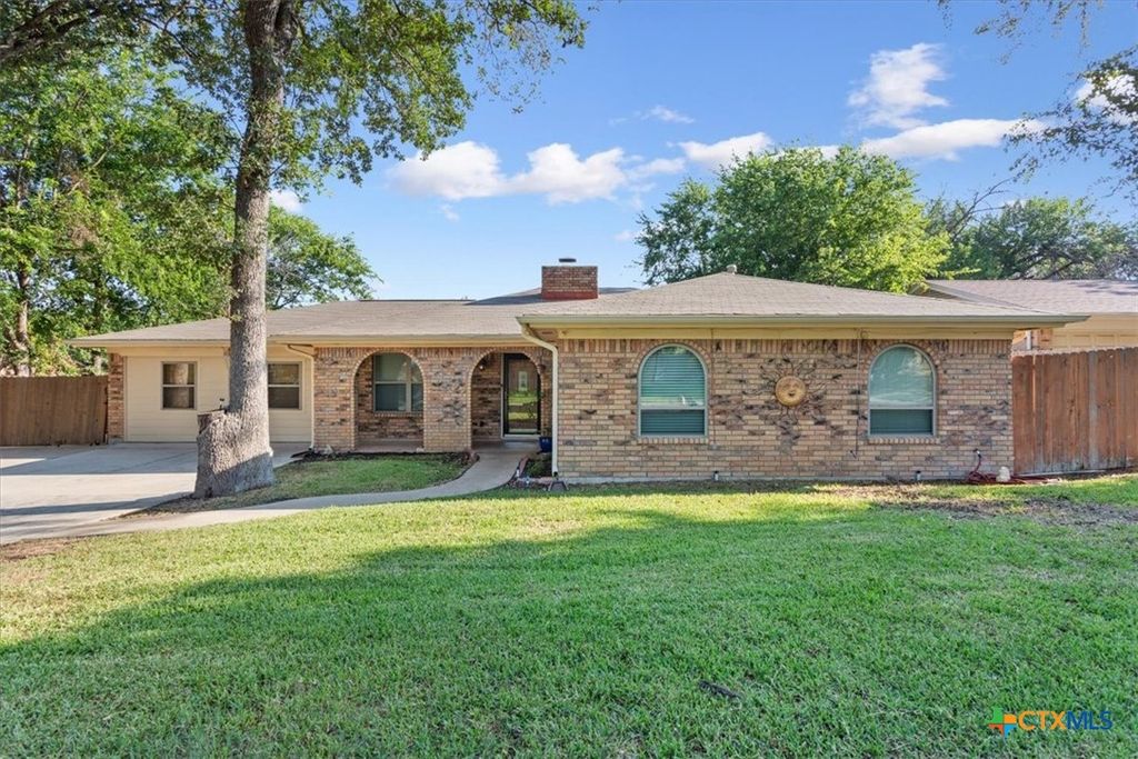 423 Carothers Street, Copperas Cove, TX 76522