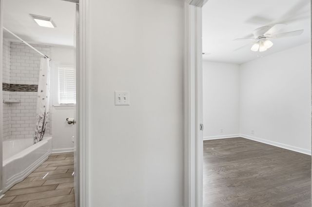 825 Spencer Ave, Gallatin, TN 37066