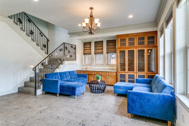 1513 Canyon Oaks Drive, Irving, TX 75061