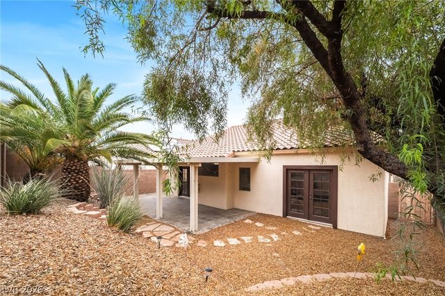 10605 Bardilino Street, Las Vegas, NV 89141