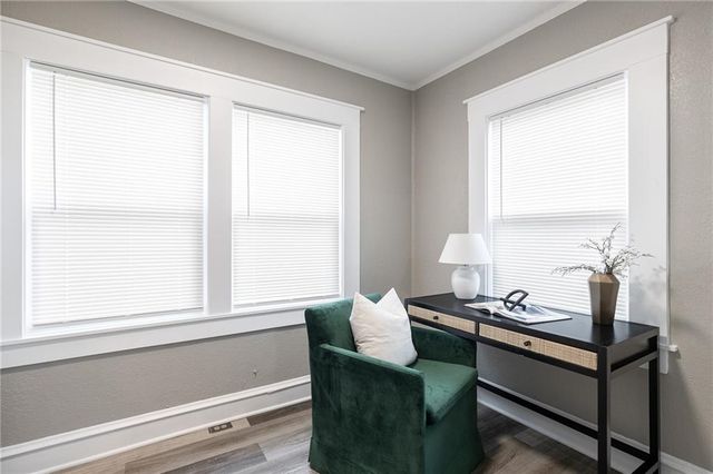 5629 HIGHLAND Avenue, Kansas City, MO 64110