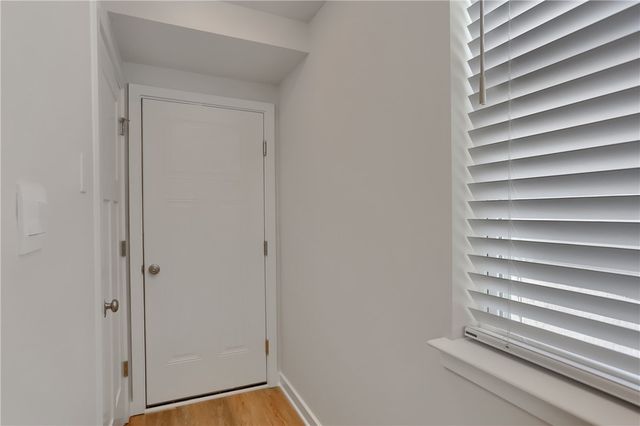 122 Scotland Ln, Harmony Boro, PA 16037