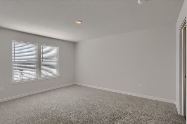 122 Scotland Ln, Harmony Boro, PA 16037