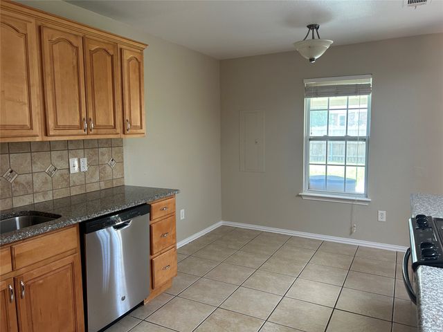 5508 Adams Drive, The Colony, TX 75056