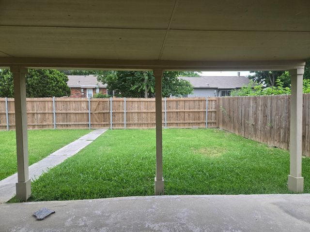 5508 Adams Drive, The Colony, TX 75056