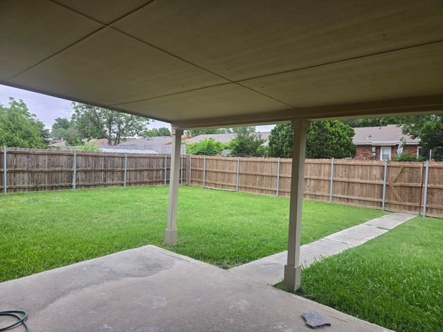 5508 Adams Drive, The Colony, TX 75056
