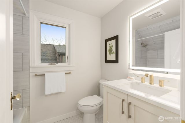 821 NW 57TH Street, Seattle, WA 98107