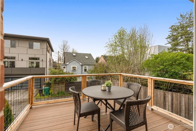 821 NW 57TH Street, Seattle, WA 98107