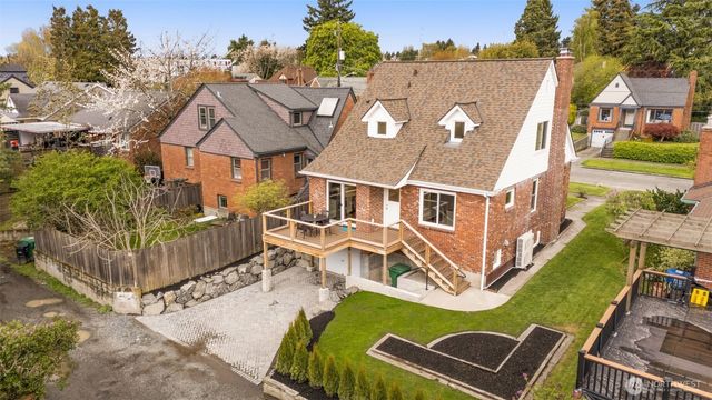 821 NW 57TH Street, Seattle, WA 98107