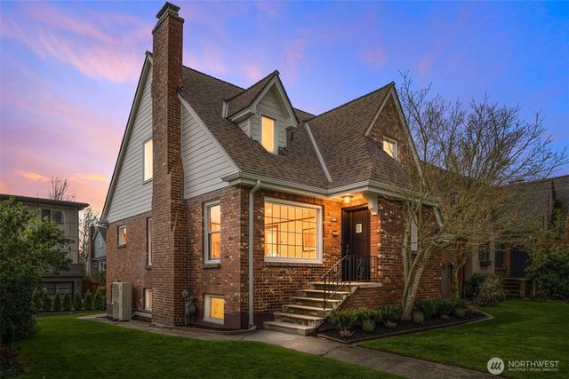 821 NW 57TH Street, Seattle, WA 98107