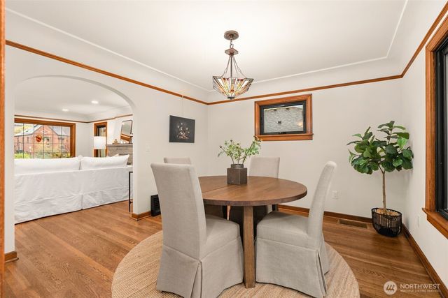 821 NW 57TH Street, Seattle, WA 98107