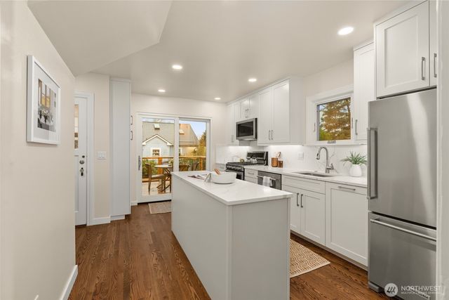821 NW 57TH Street, Seattle, WA 98107