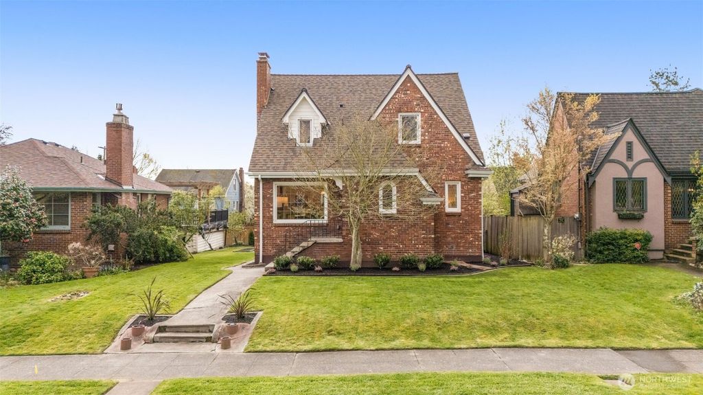 821 NW 57TH Street, Seattle, WA 98107