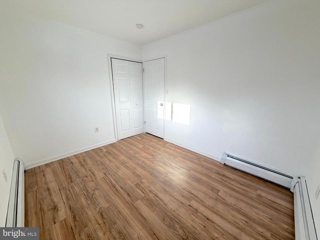 56 INDIAN RED RD, Levittown, PA 19057