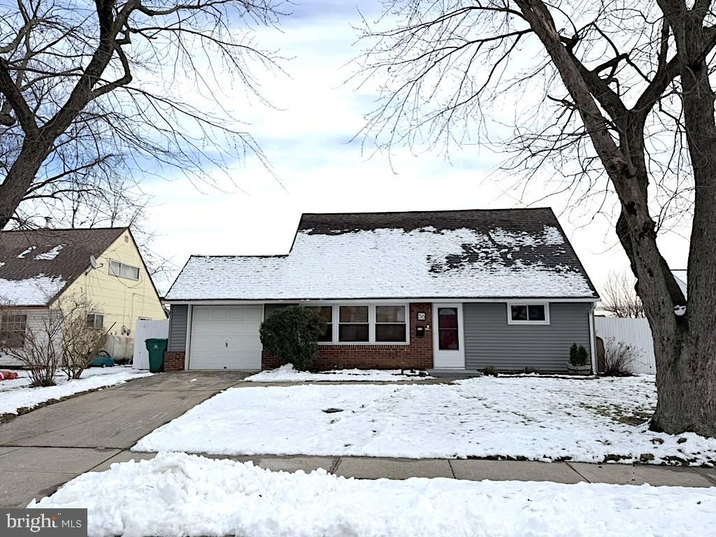 56 INDIAN RED RD, Levittown, PA 19057