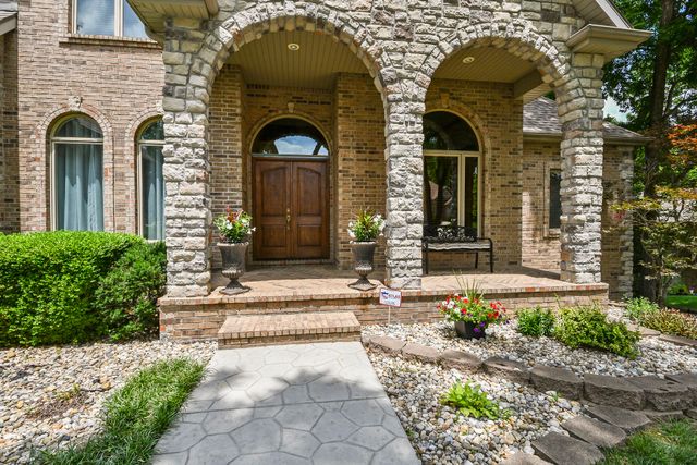 4013 E Gastonbury Street, Springfield, MO 65809