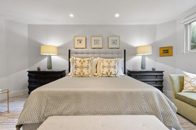 7752 Eads Ave, La Jolla, CA 92037