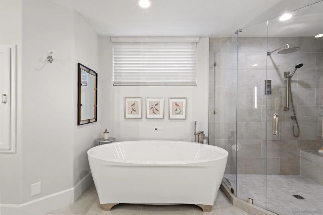 7752 Eads Ave, La Jolla, CA 92037