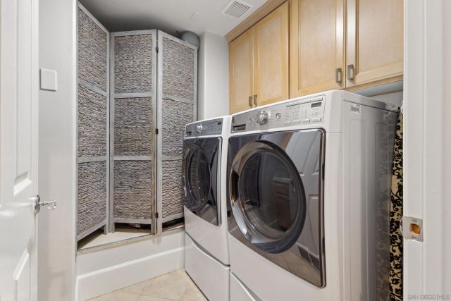 7752 Eads Ave, La Jolla, CA 92037