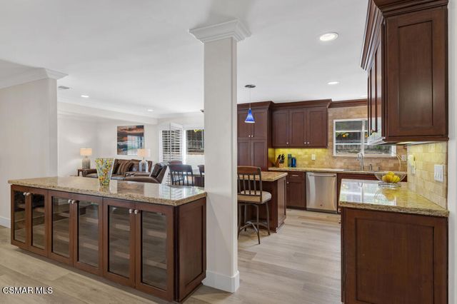 260 Greenmeadow Drive, Thousand Oaks, CA 91320