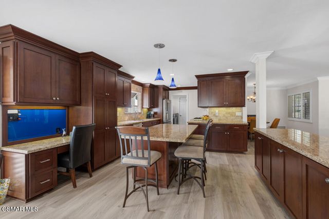 260 Greenmeadow Drive, Thousand Oaks, CA 91320