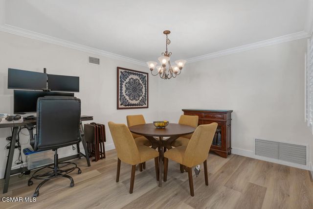 260 Greenmeadow Drive, Thousand Oaks, CA 91320