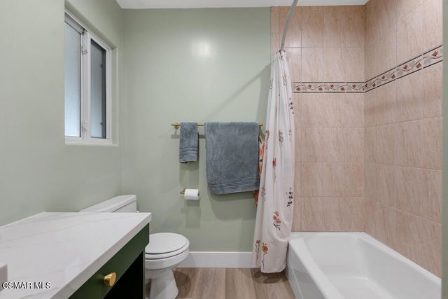 260 Greenmeadow Drive, Thousand Oaks, CA 91320