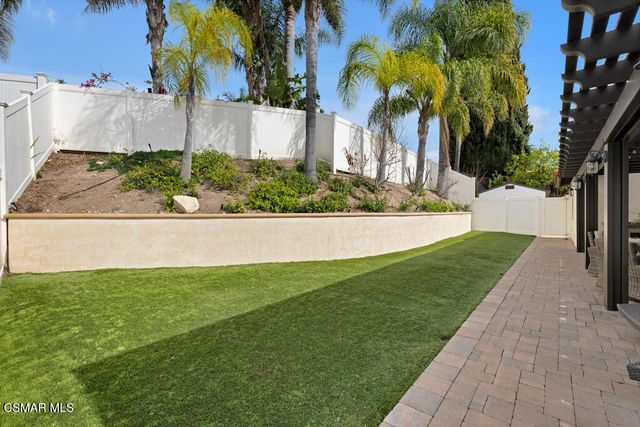 260 Greenmeadow Drive, Thousand Oaks, CA 91320