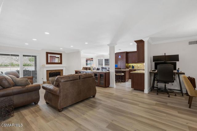 260 Greenmeadow Drive, Thousand Oaks, CA 91320